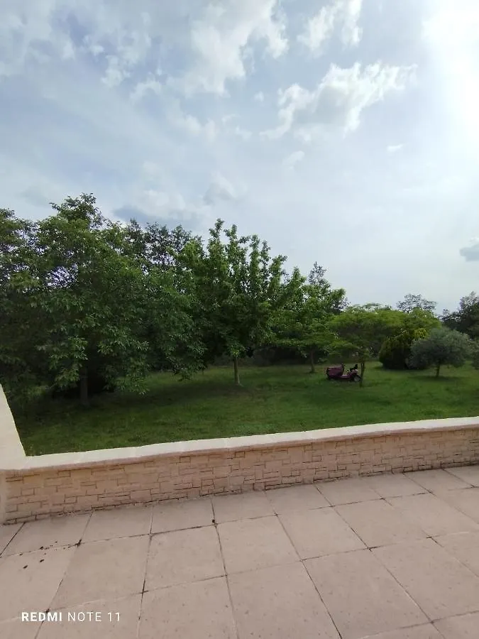 Chambre D Hotes En Provence, Au Pied Du Luberon, Les Coquelicots La Tour-dʼAigues Séjour chez l'habitant